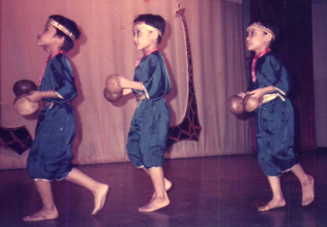 Childhood Graphics2.jpg